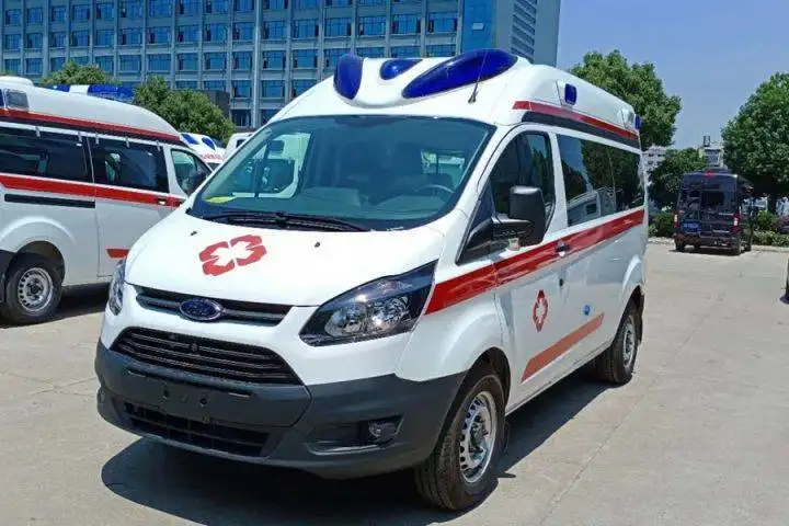瓦房店市长途救护车转院